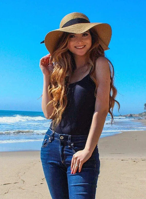 Women’s Wide Brim Sun Straw Hat